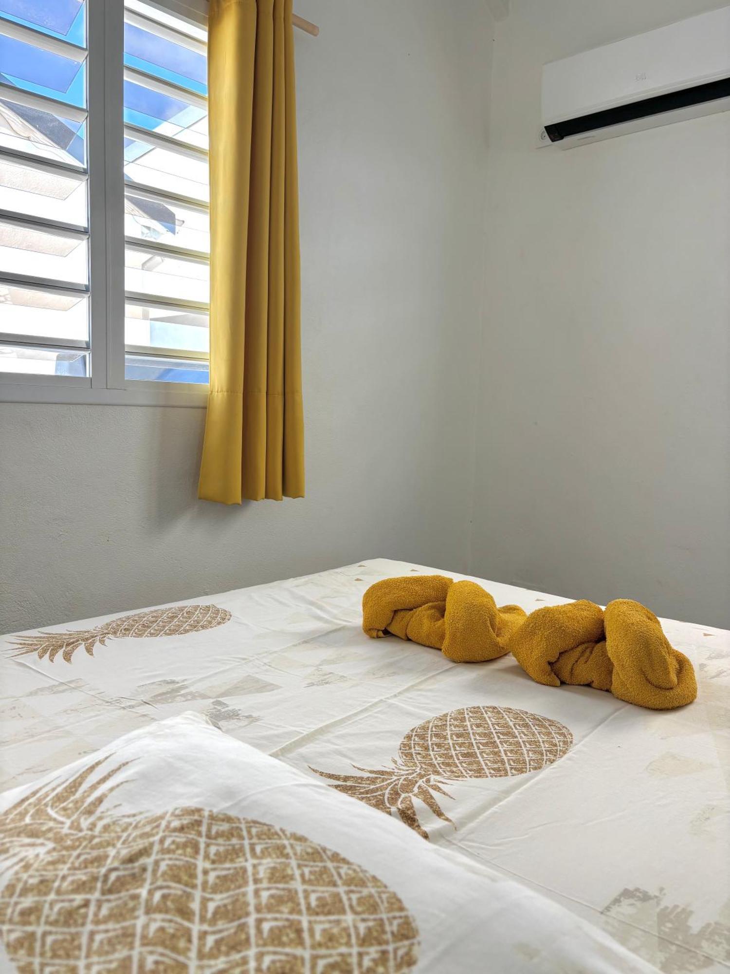 Gite Tournesol - A 2 Min De La Plage Et Du Bourg Anse-Bertrand Экстерьер фото